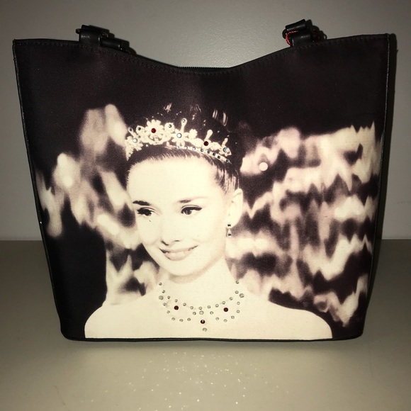 Purse - Picture 2 of 2